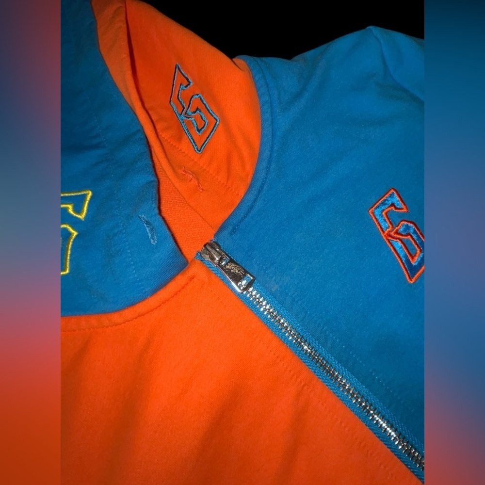So Real | Gsuwoo Color Block Top in Orange/Blue/Yellow - Picture 10 of 15
